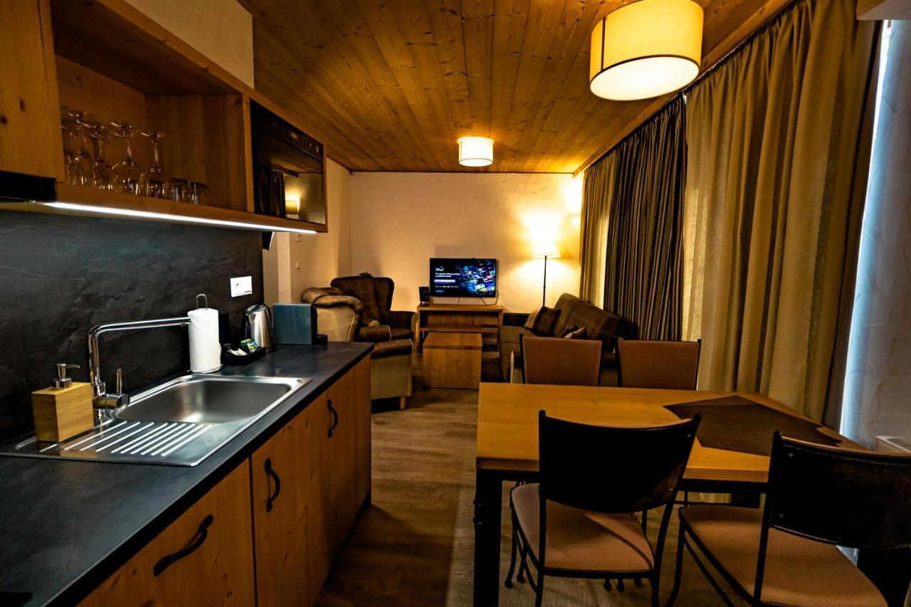 Cardinal Jasna Mountain Wellness Apartment Demanovska Dolina Exterior photo